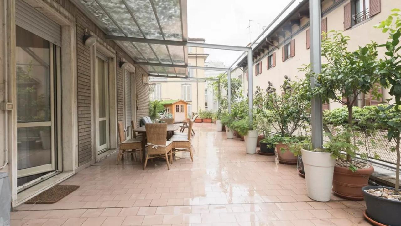 Italianway - Galleria Unione Apartment Milan Luaran gambar