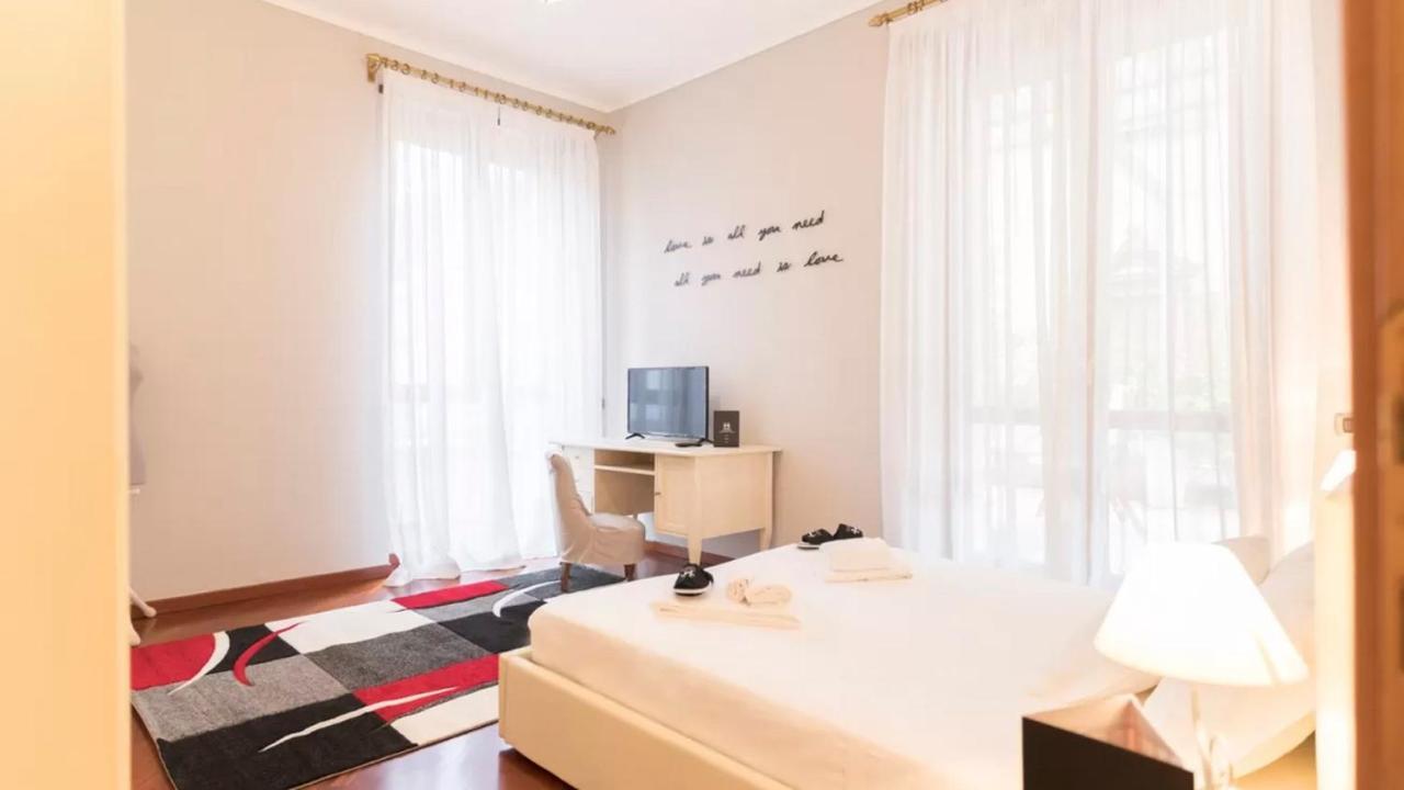 Italianway - Galleria Unione Apartment Milan Luaran gambar