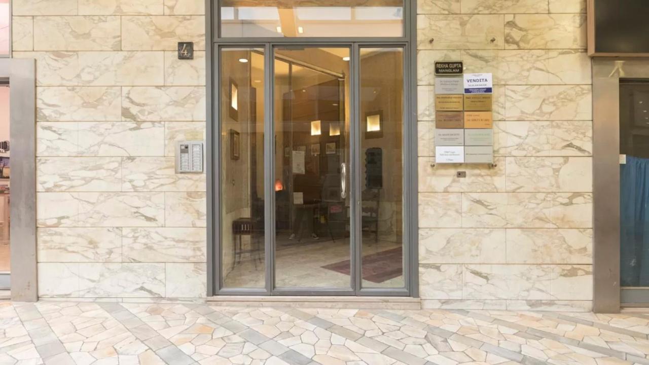 Italianway - Galleria Unione Apartment Milan Luaran gambar