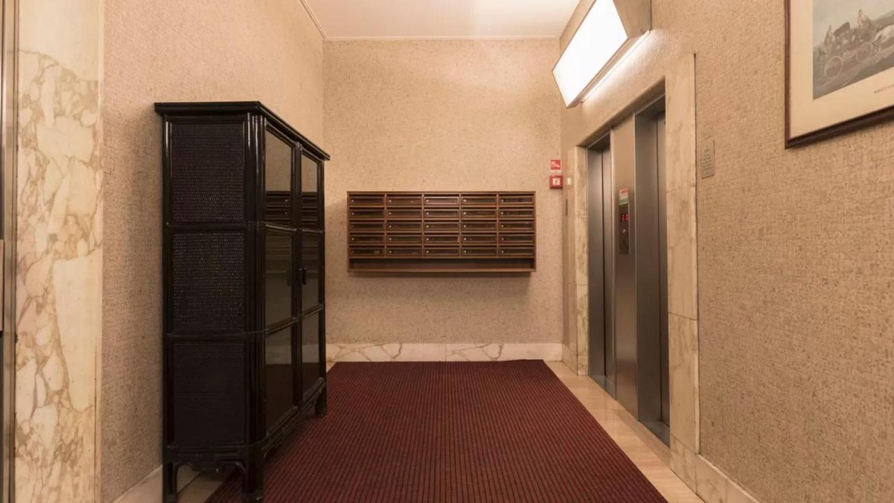 Italianway - Galleria Unione Apartment Milan Luaran gambar