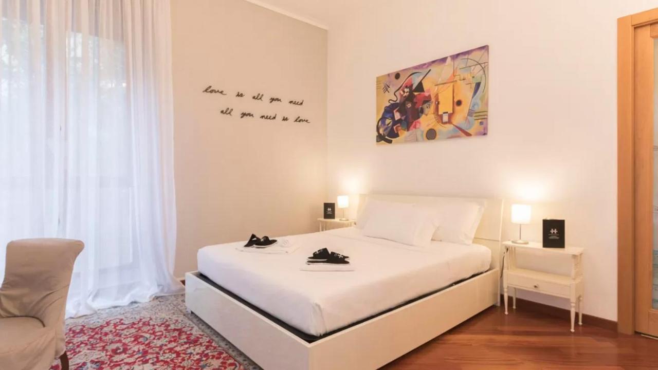 Italianway - Galleria Unione Apartment Milan Luaran gambar