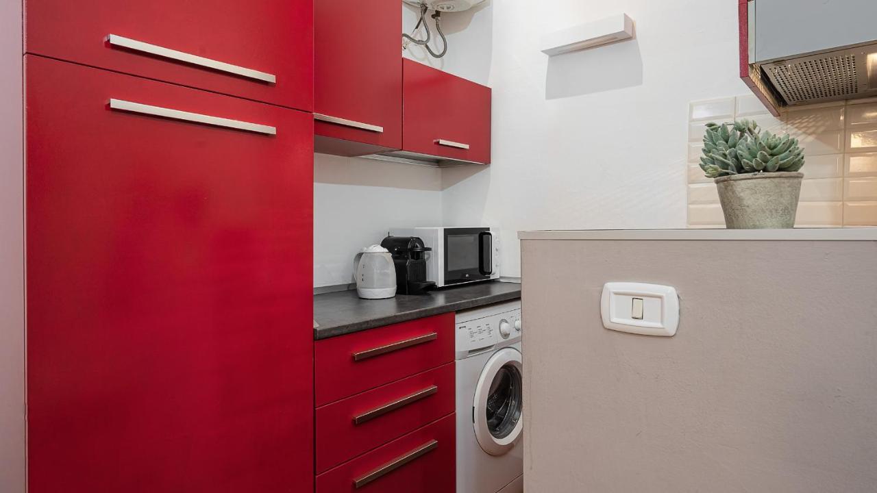 Italianway - Galleria Unione Apartment Milan Luaran gambar