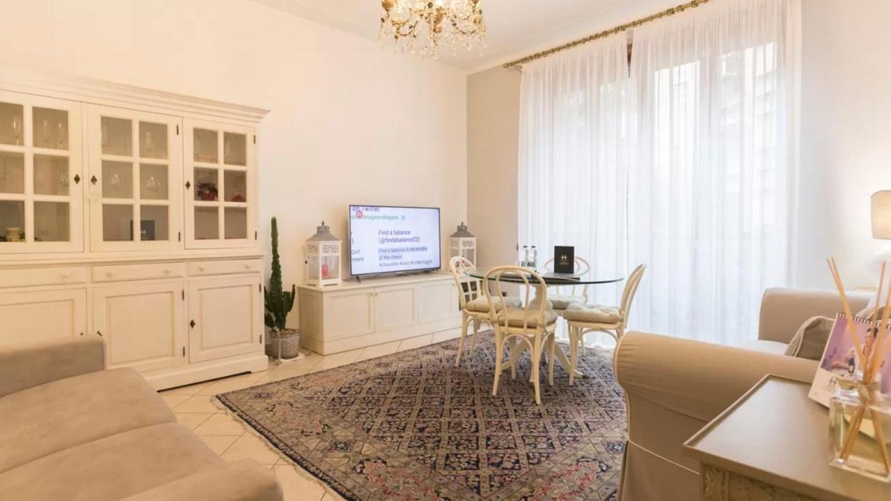 Italianway - Galleria Unione Apartment Milan Luaran gambar